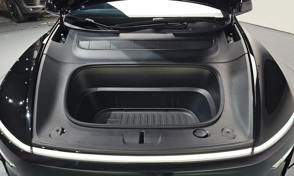 Tesla Model Y 2026 из KR, фото 7