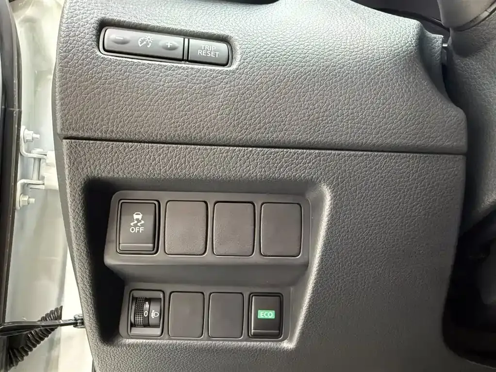 Nissan X-Trail 2026 из CN, фото 10