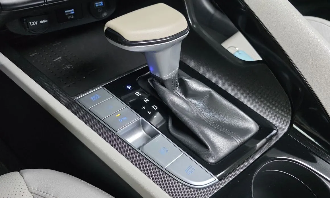 Hyundai AVANTE 2022 из KR, фото 7