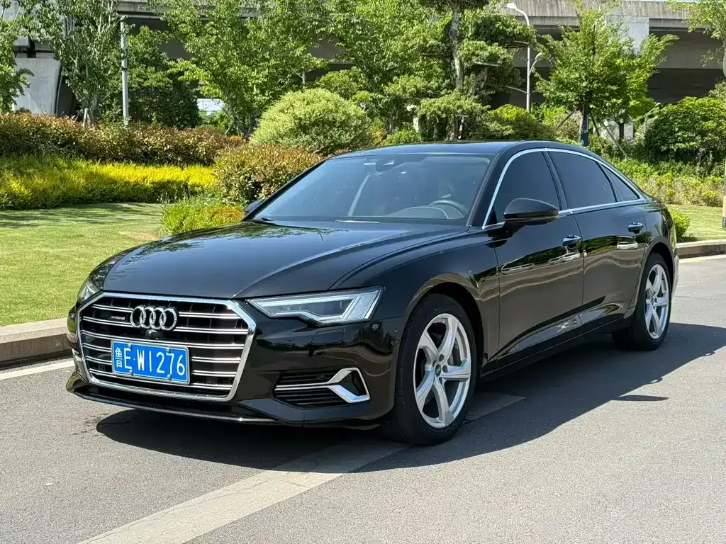 Audi A6L 2023 из CN, фото 1