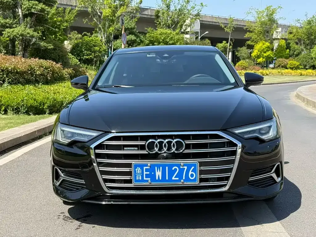 Audi A6L 2023 из CN, фото 8