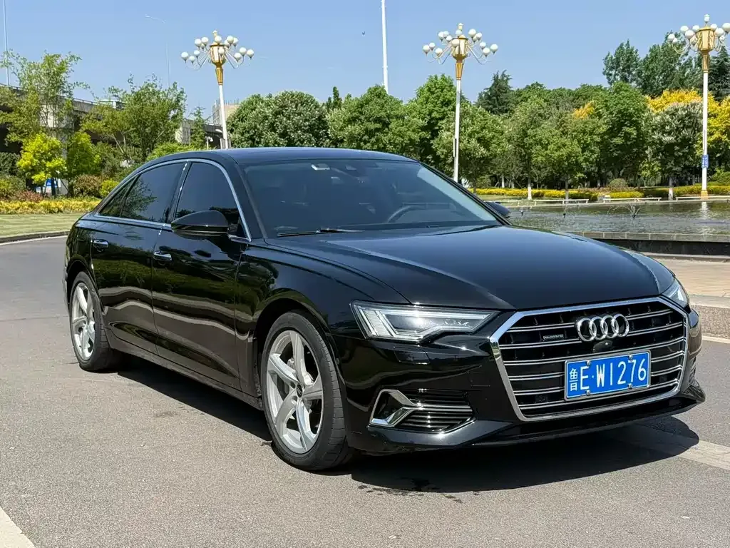 Audi A6L 2023 из CN, фото 9