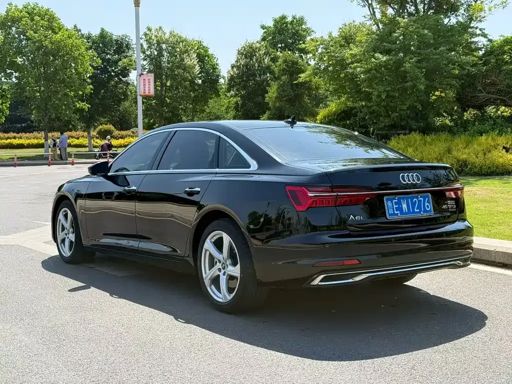 Audi A6L 2023 из CN, фото 5
