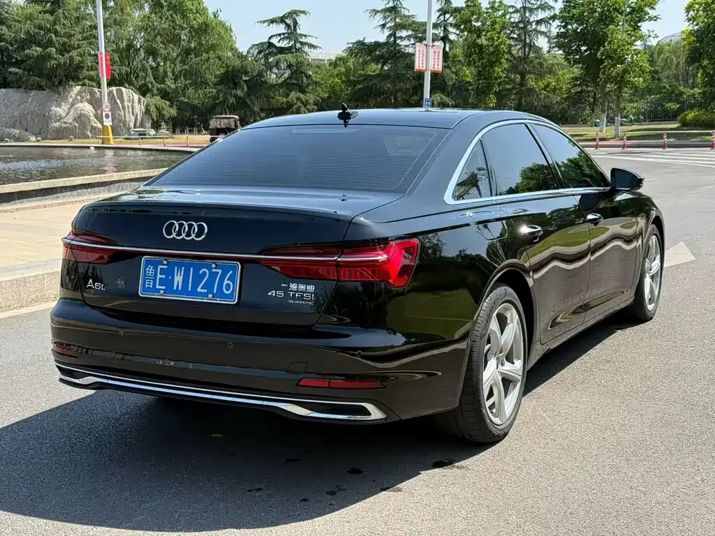 Audi A6L 2023 из CN, фото 6