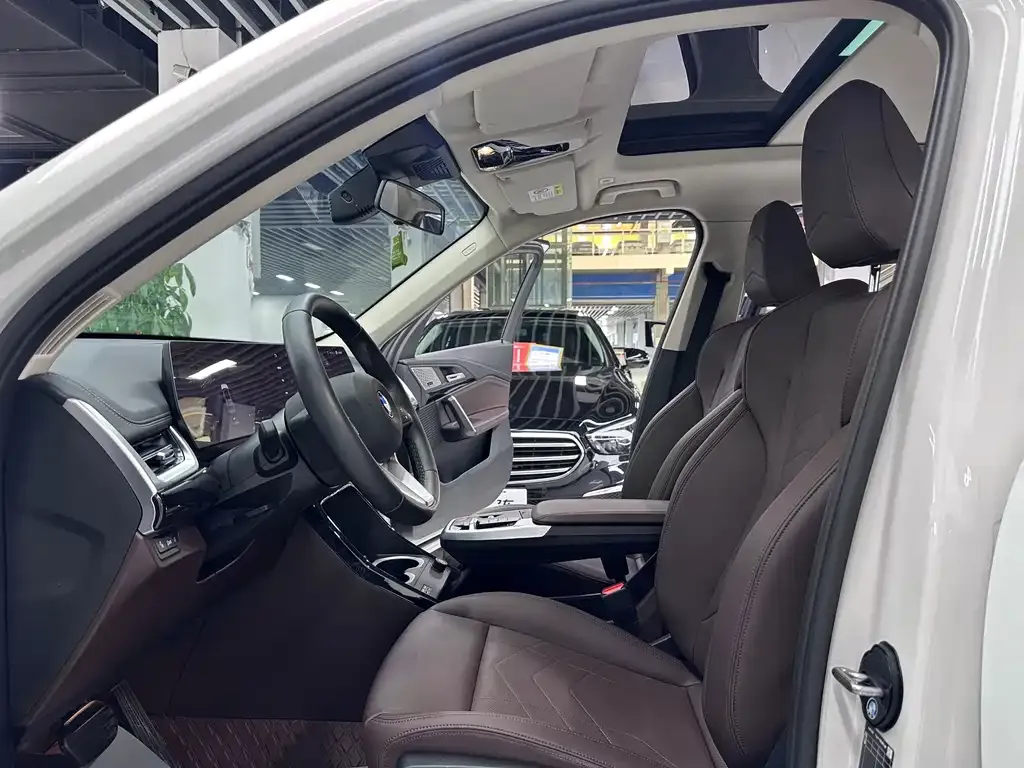 BMW X1 2023 из CN, фото 3