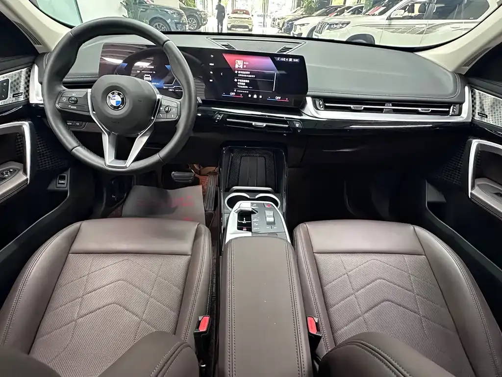BMW X1 2023 из CN, фото 8