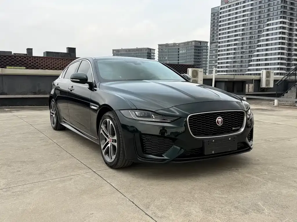 Jaguar XEL — фото 4