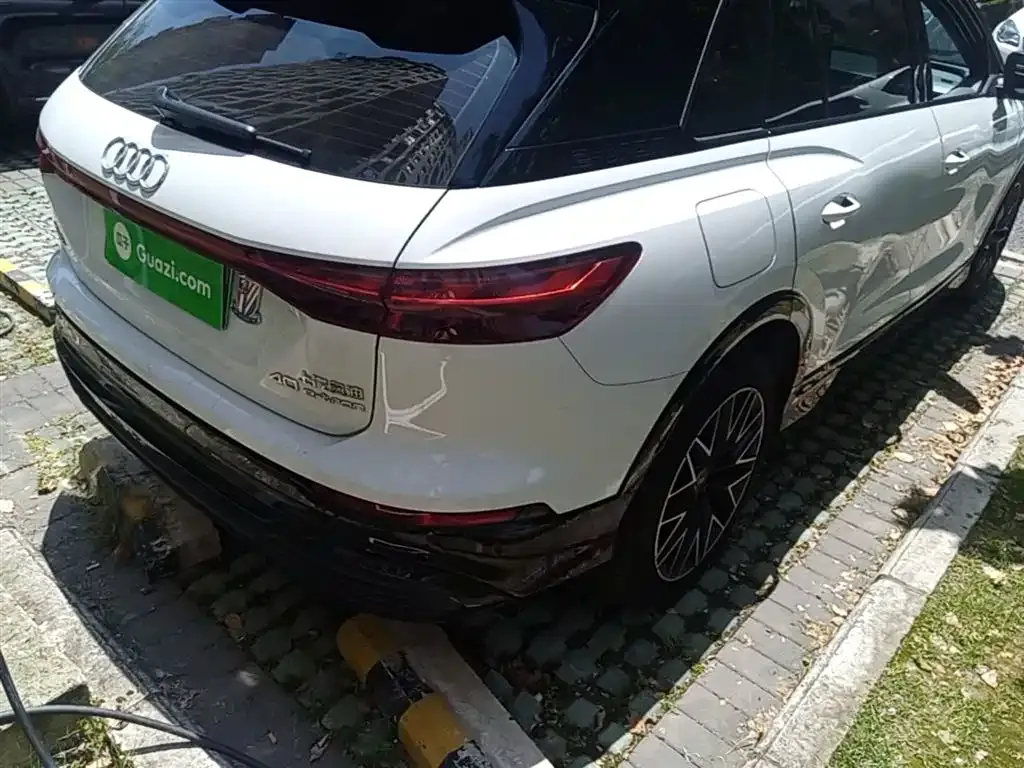 Audi Q5 e-tron 2023 из CN, фото 9