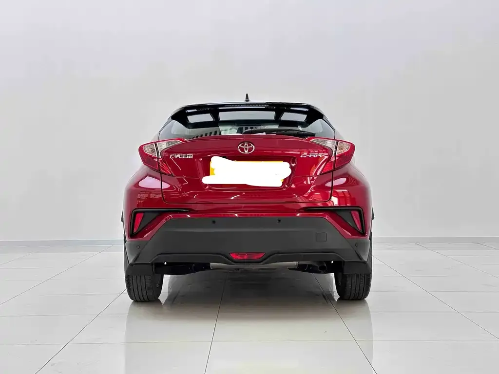 Toyota C-HR — фото 5
