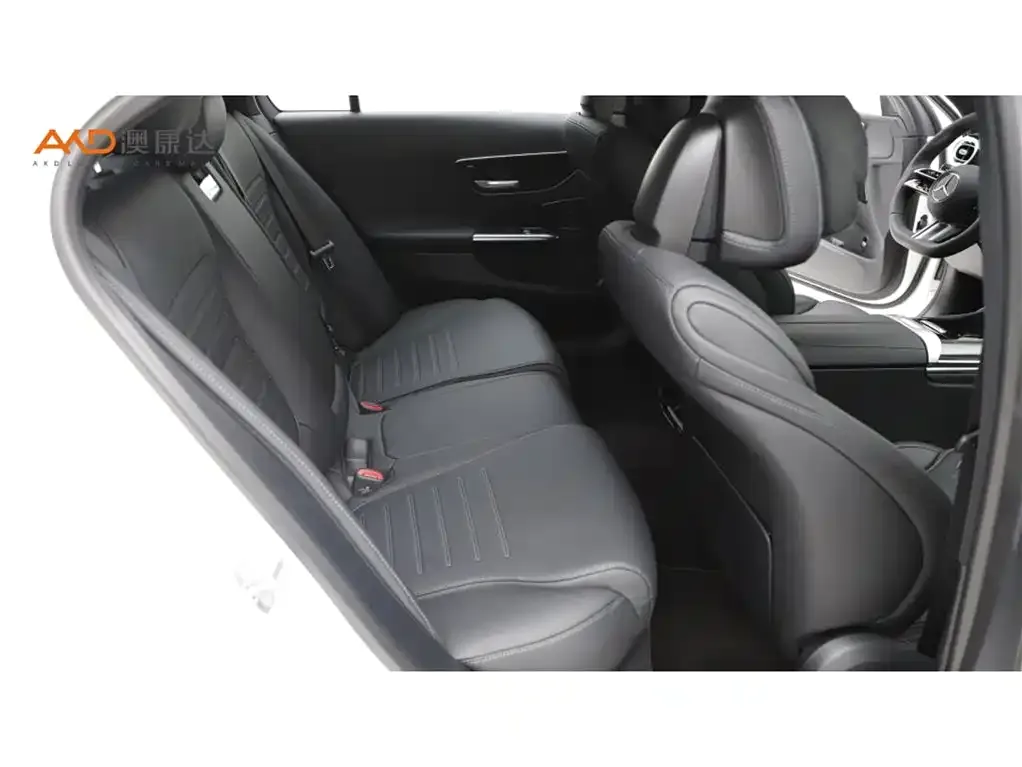 Mercedes-Benz C-Class 2024 из CN, фото 6