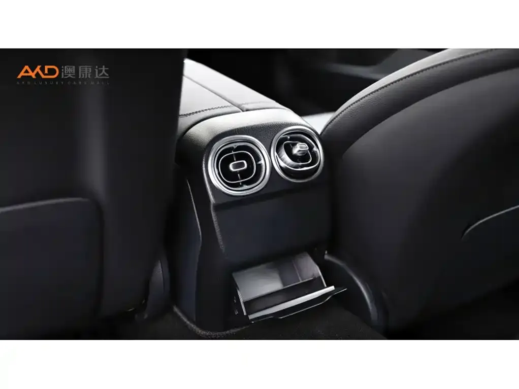 Mercedes-Benz C-Class 2024 из CN, фото 3