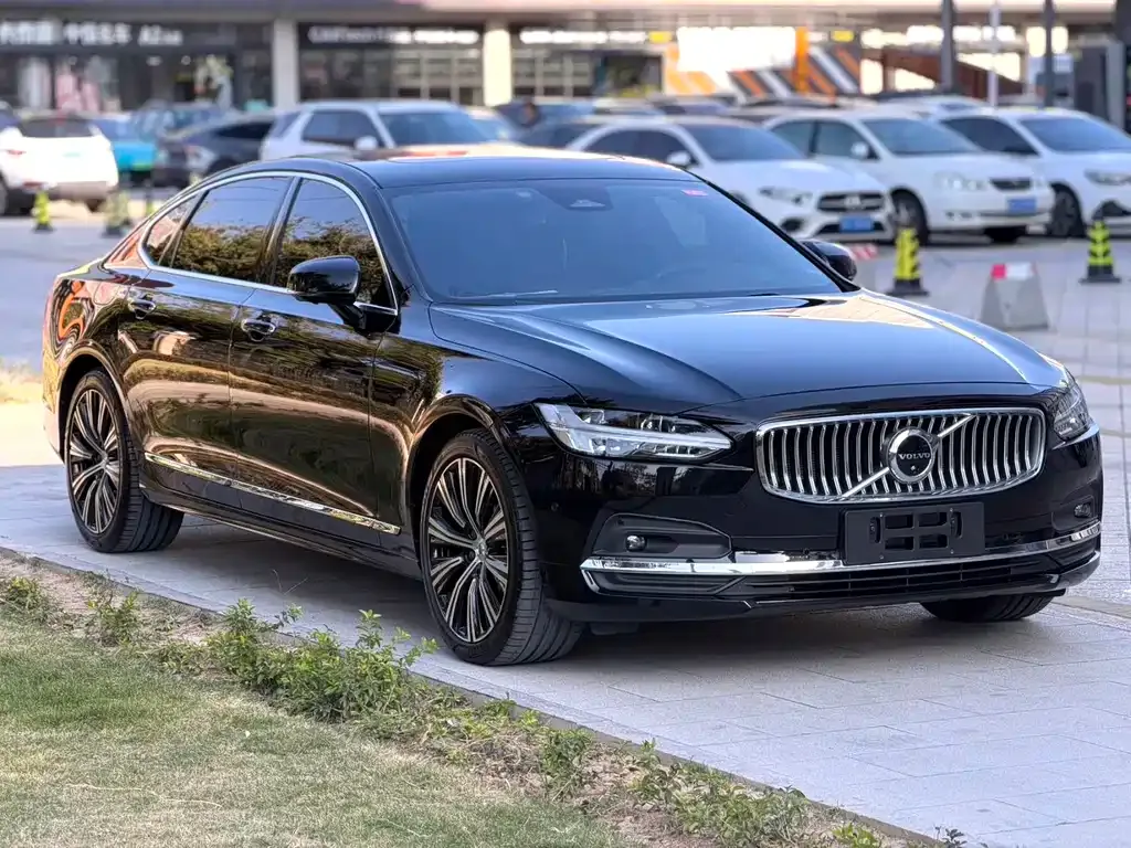 Volvo S90 — фото 5