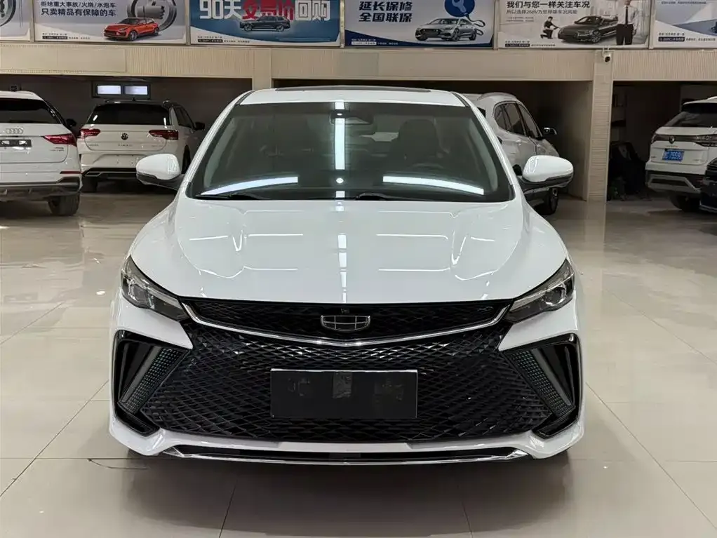 Geely Emgrand L 2021 из CN, фото 2