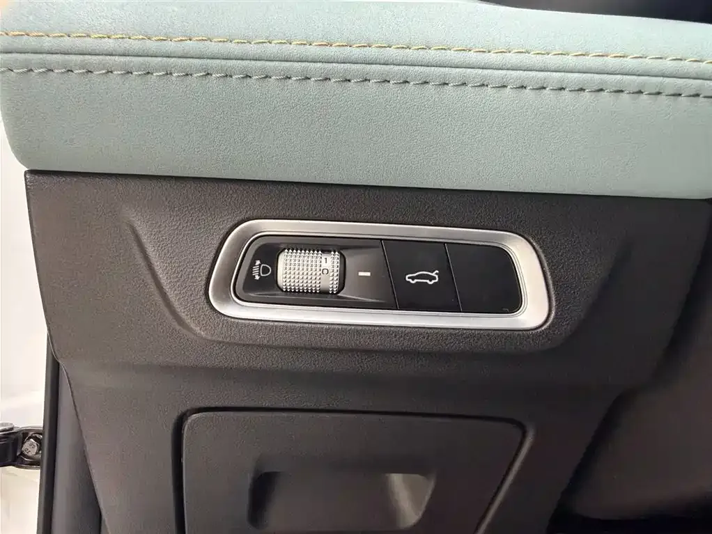 Geely Emgrand L 2021 из CN, фото 8
