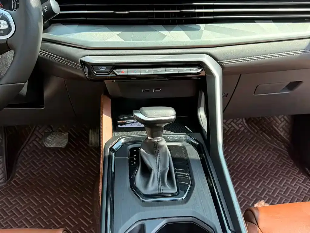 Geely Vision X6 2022 из CN, фото 6