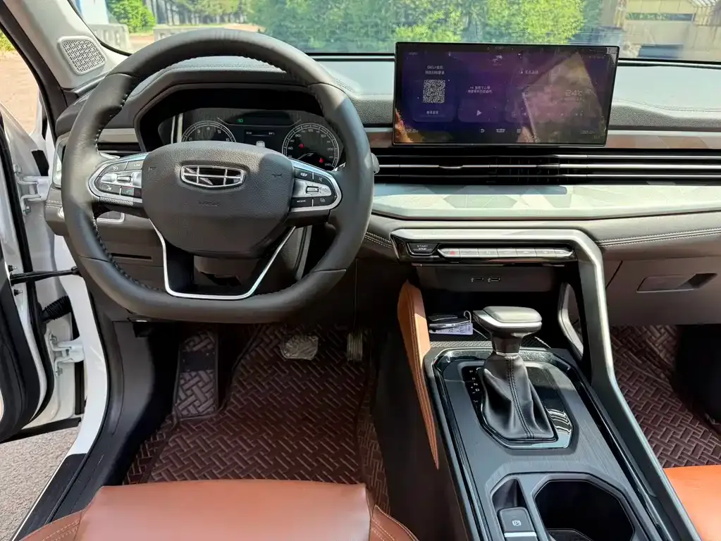 Geely Vision X6 2022 из CN, фото 2