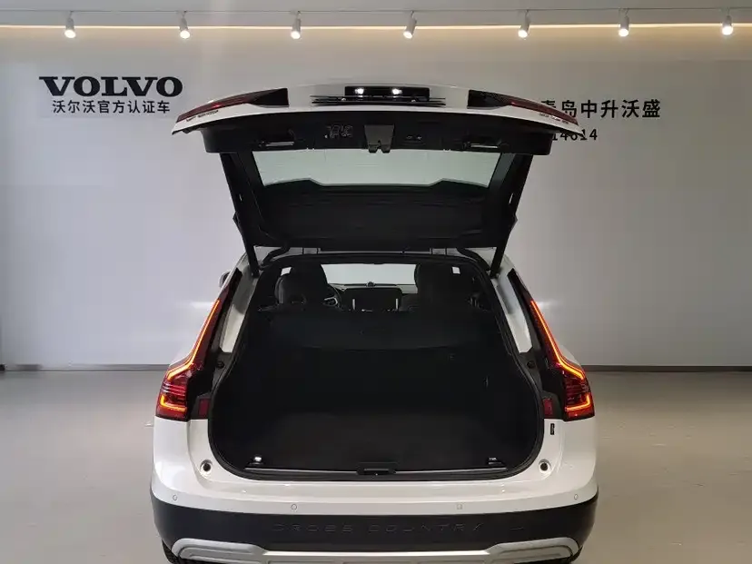 Volvo V90 2022 из CN, фото 8