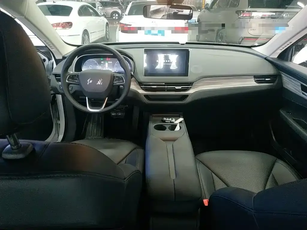 Hongqi E-QM5 2025 из CN, фото 4