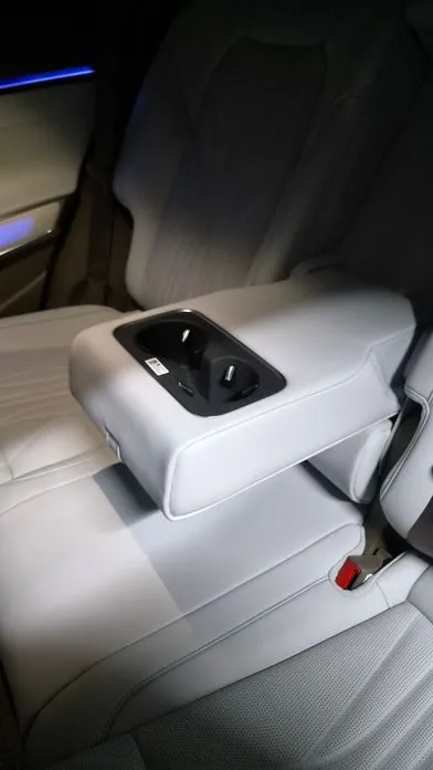 Genesis GV70 2025 из KR, фото 1