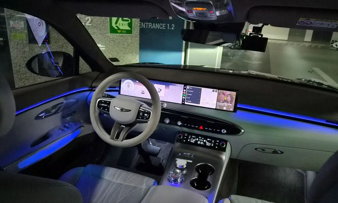 Genesis GV70 2025 из KR, фото 10