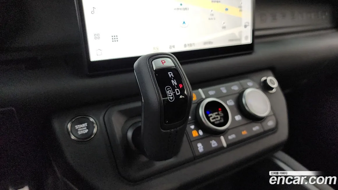 Land Rover Defender 2025 из KR, фото 3