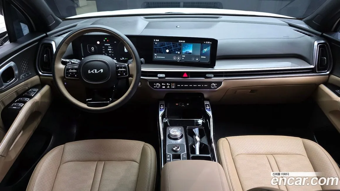 Kia Sorento — фото 7