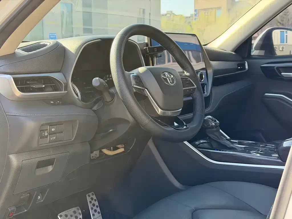 Toyota Highlander 2022 из CN, фото 4