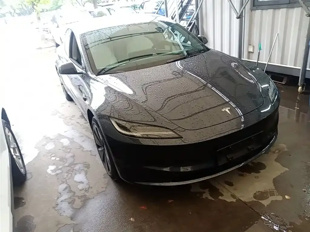 Tesla Model 3 2024 из CN, фото 8