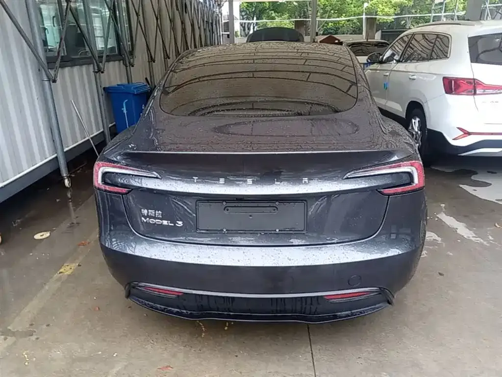 Tesla Model 3 2024 из CN, фото 10