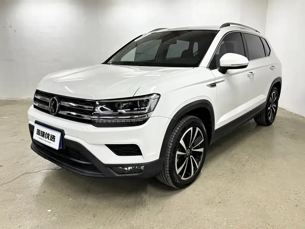 Volkswagen Tharu — фото 1
