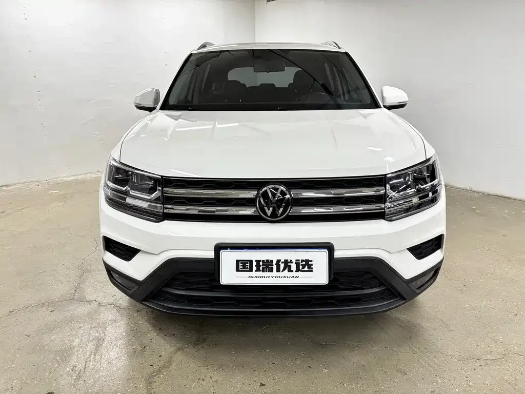 Volkswagen Tharu — фото 9
