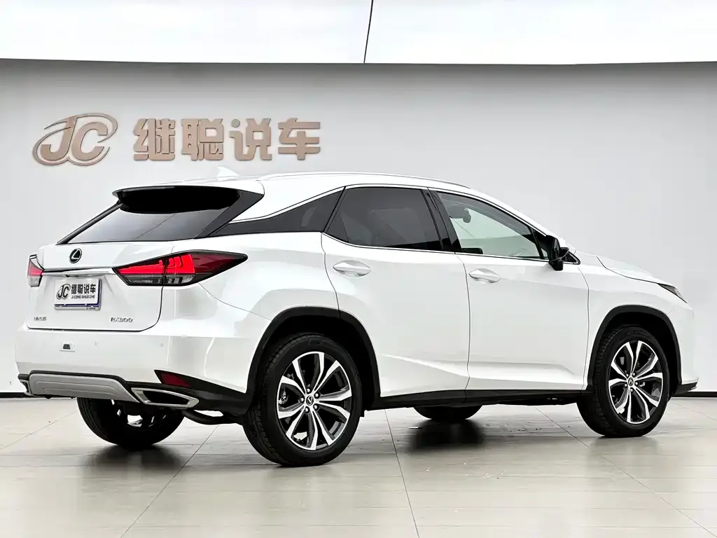 Lexus RX — фото 5