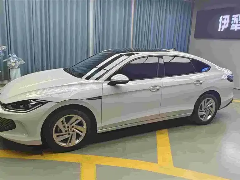 Volkswagen Lamando 2023 из CN, фото 1