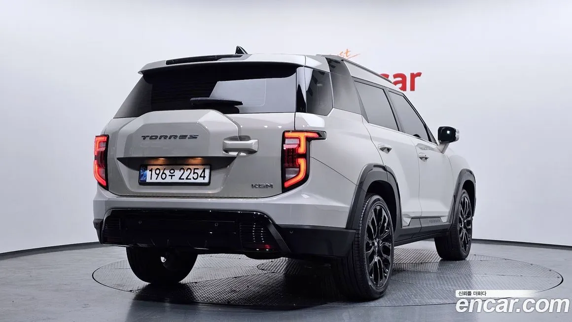 KG Mobility (Ssangyong) Torres — фото 6