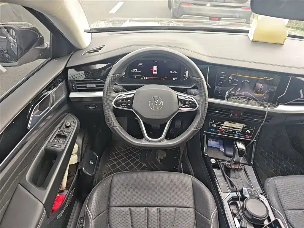 Volkswagen Passat — фото 4