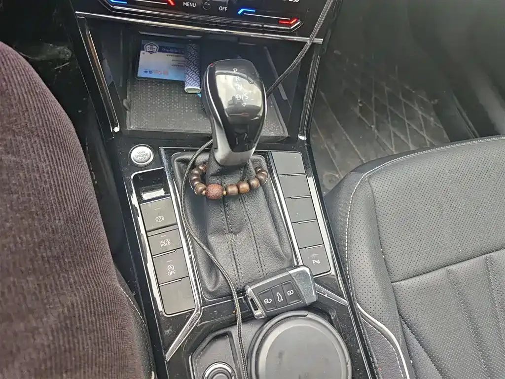 Volkswagen Passat — фото 6