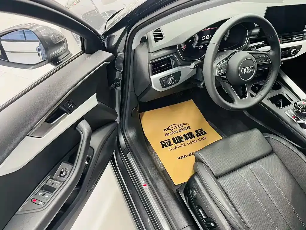 Audi A4L 2021 из CN, фото 9
