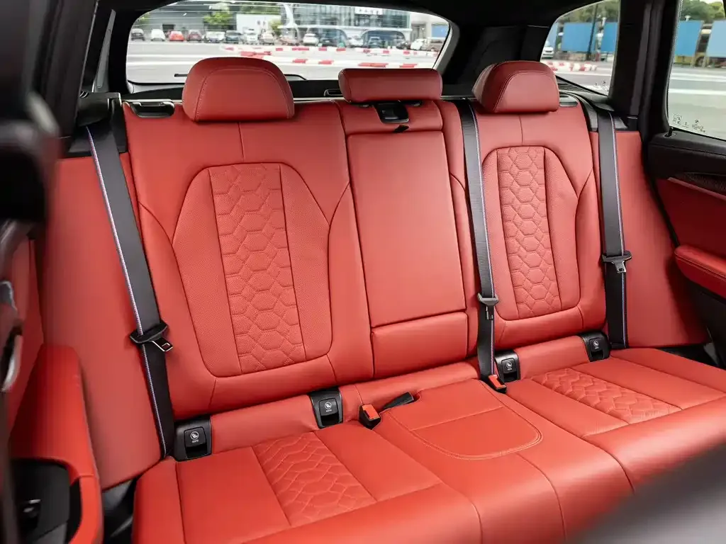 BMW X3 M 2023 из CN, фото 3