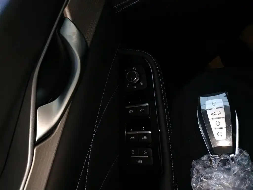 Geely Xingrui 2026 из CN, фото 2