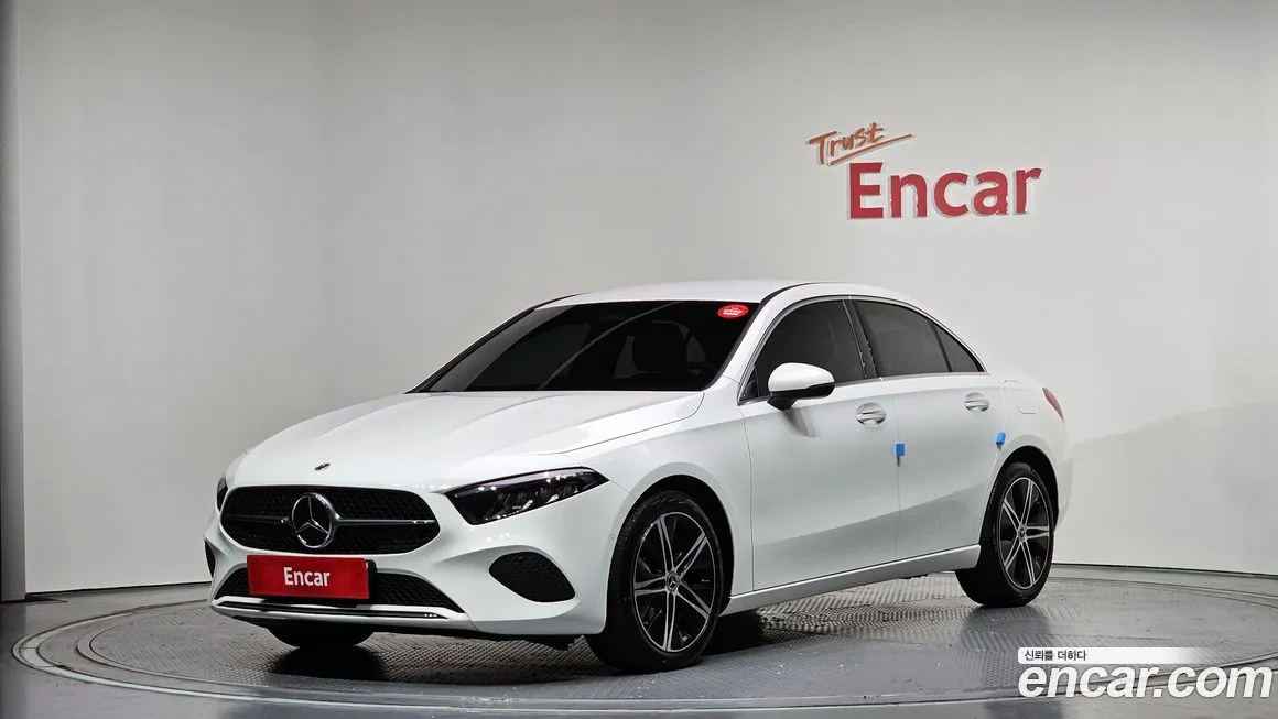 Mercedes-Benz A-Class — фото 1