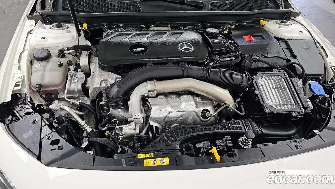 Mercedes-Benz A-Class — фото 10