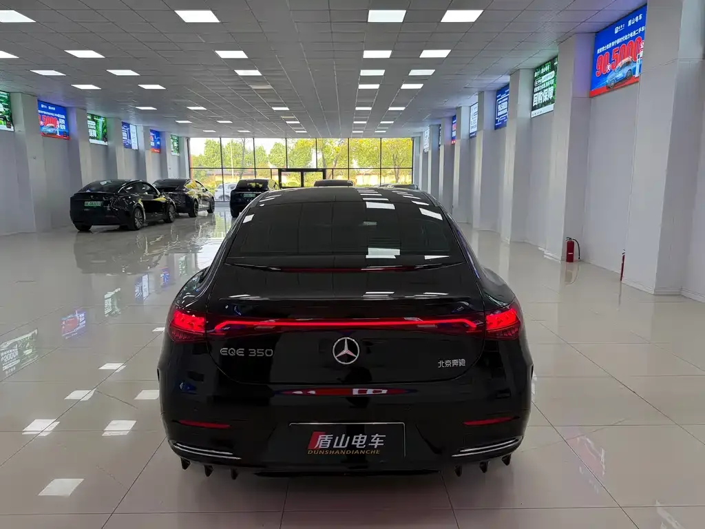 Mercedes-Benz EQE 2023 из CN, фото 8