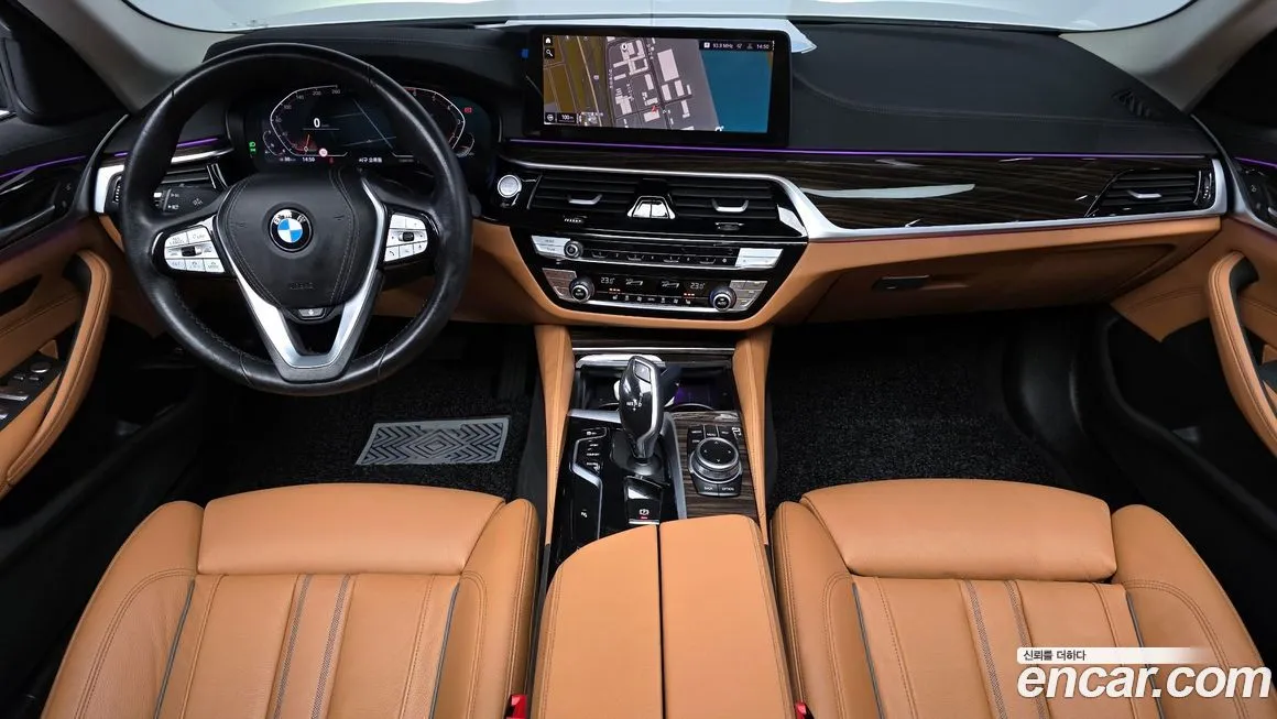 BMW 5-Series — фото 10