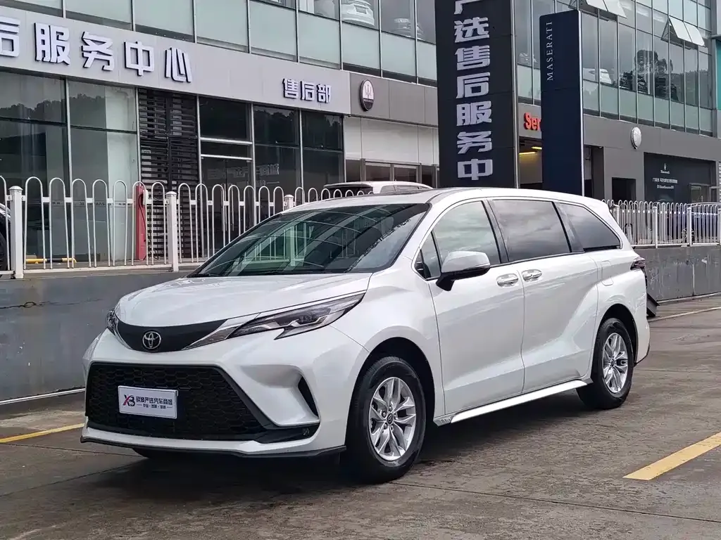 Toyota Granvia 2025 из CN, фото 1