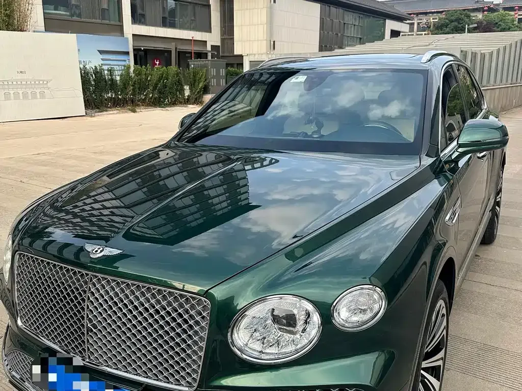 Bentley Bentayga — фото 3