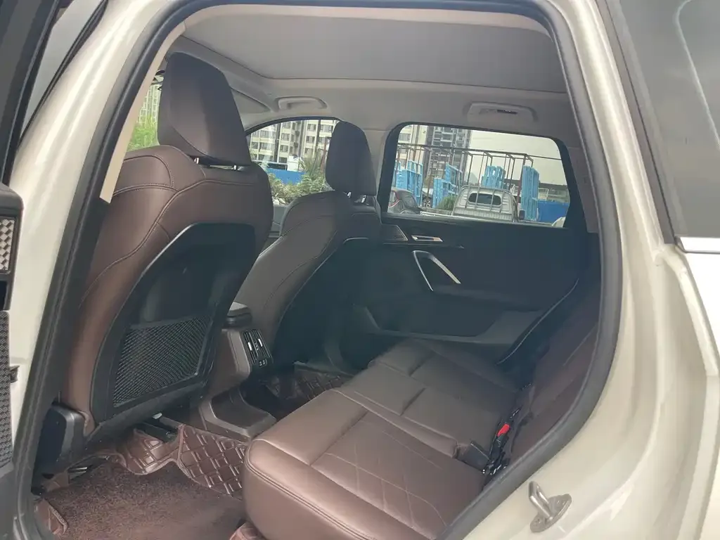 BMW X1 2024 из CN, фото 4