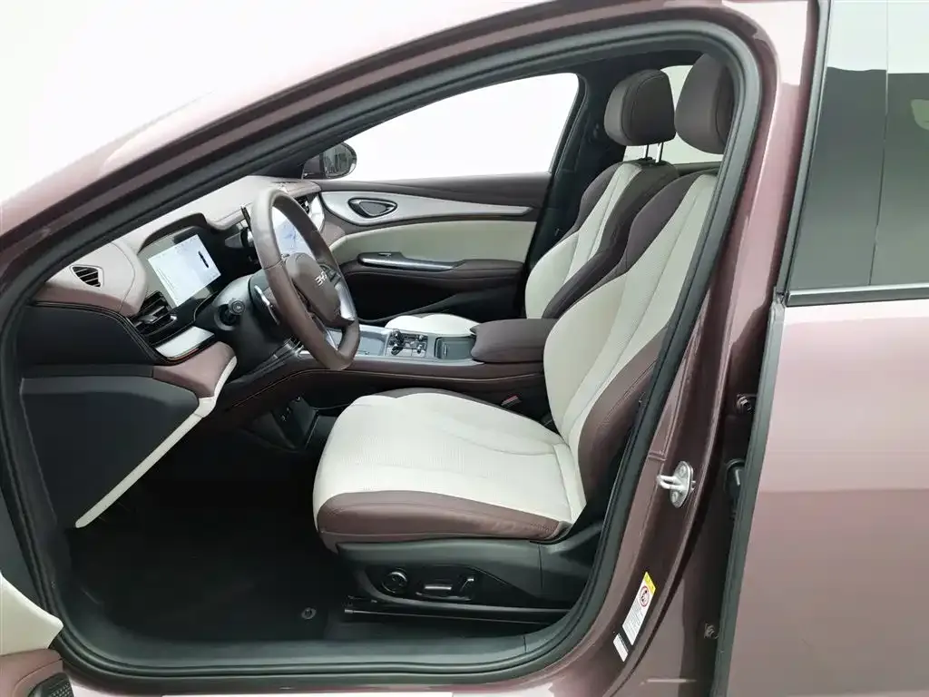 BYD Seal 07 DM-i 2025 из CN, фото 8