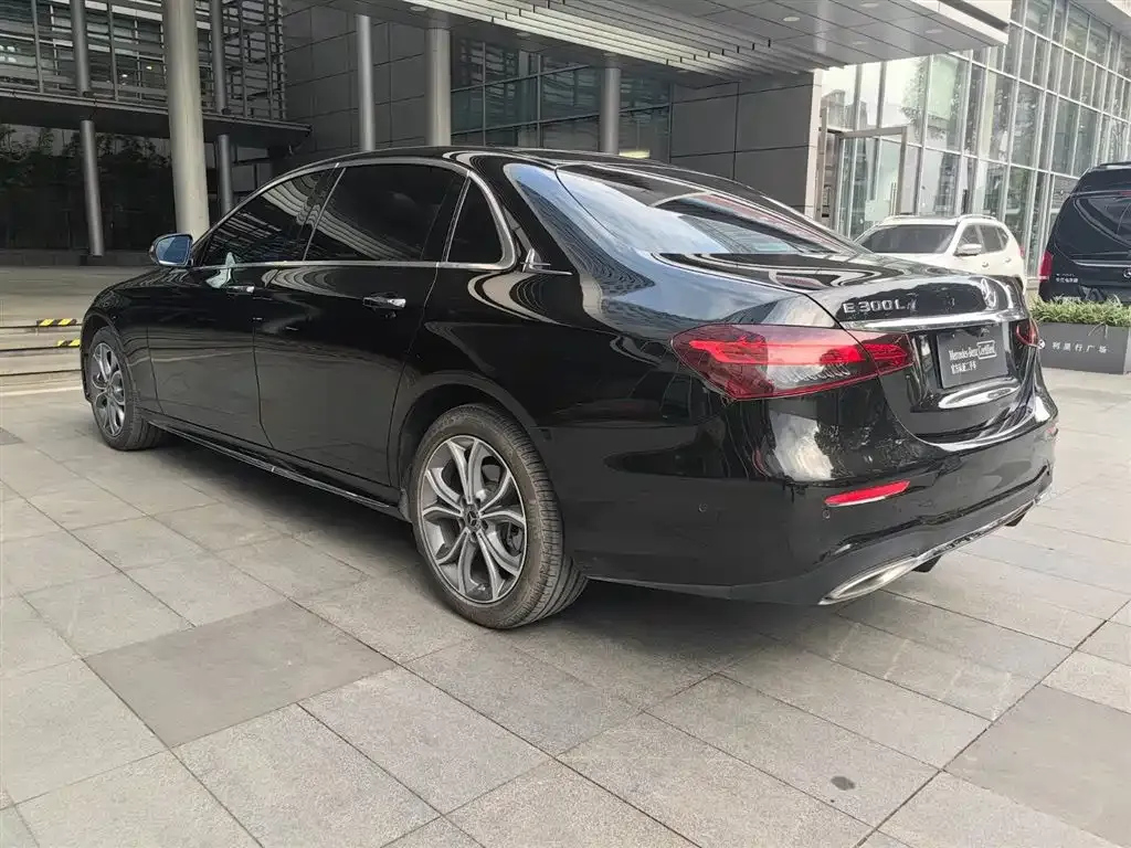 Mercedes-Benz E-Class 2022 из CN, фото 9