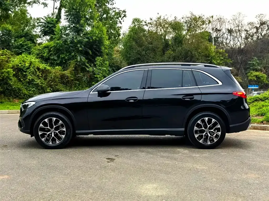 Mercedes-Benz GLC 2025 из CN, фото 4