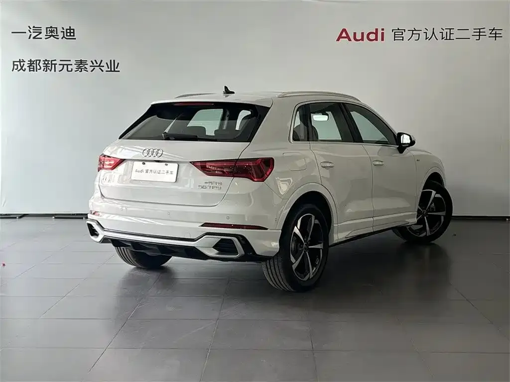 Audi Q3 — фото 4